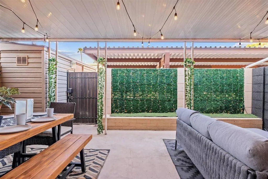 The Scott Pad - Remodeled Space, Large Pool, Centrally Located In The Heart Of Scottsdale! 0*, Scottsdale